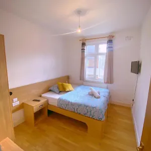  Bed & Breakfast Mandarin United Kingdom